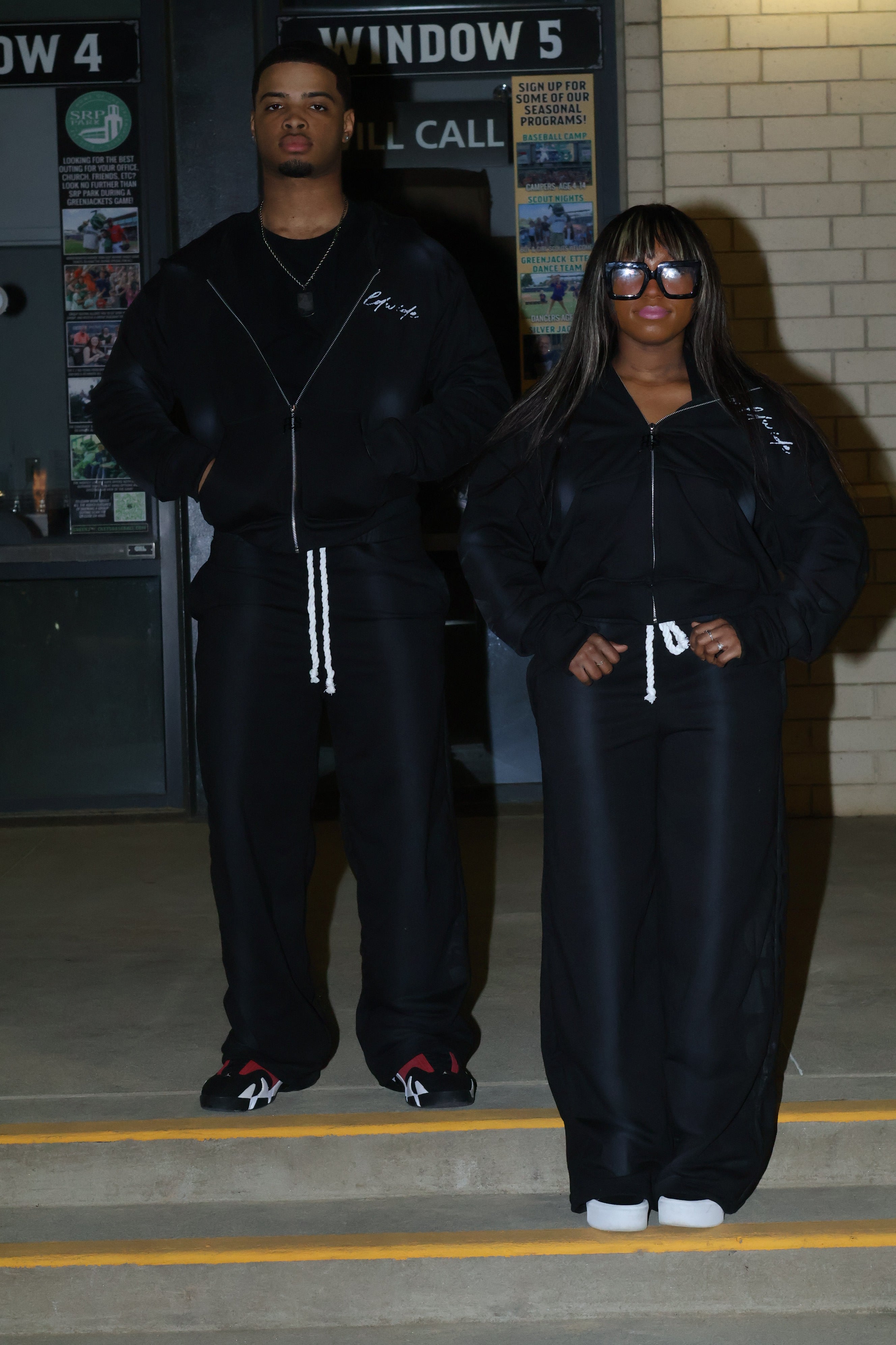BLACK CLEAN SLATES